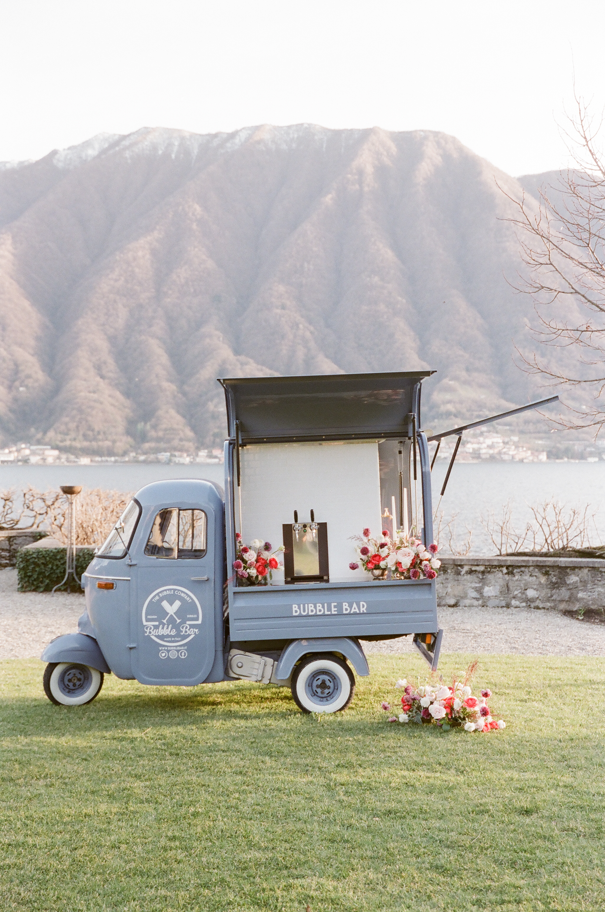 Bubble Bar, Prosecco Van, Italian inspired Weddng