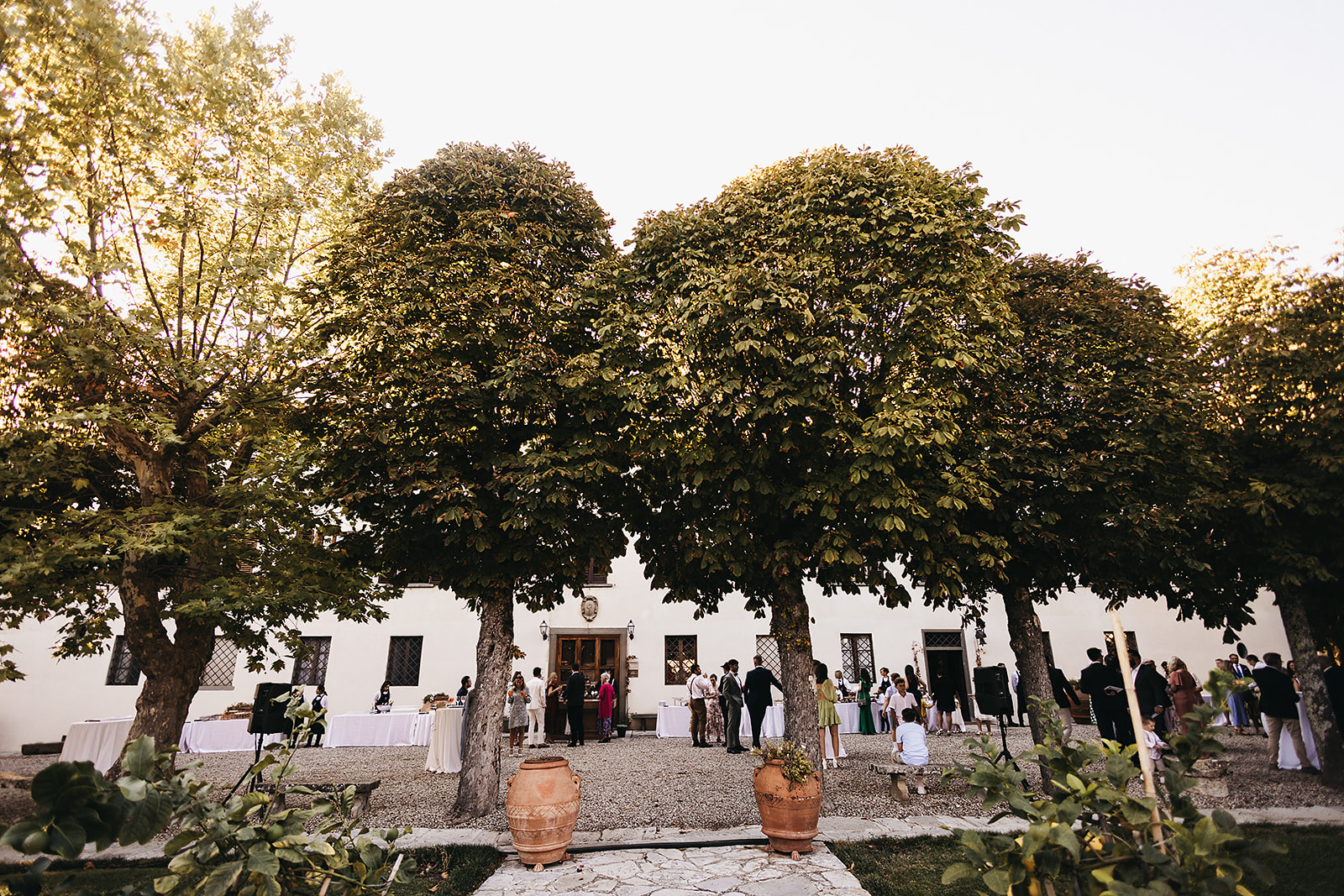 This beautiful wedding took place in Abbazia San Pietro in Valle, nestled in the hills of Umbria near Terni, Italy. 