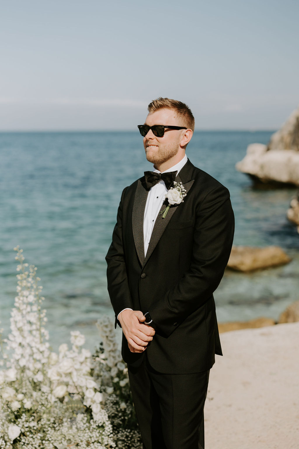 This beautiful wedding took place in Abbazia San Pietro in Valle, nestled in the hills of Umbria near Terni, Italy. 